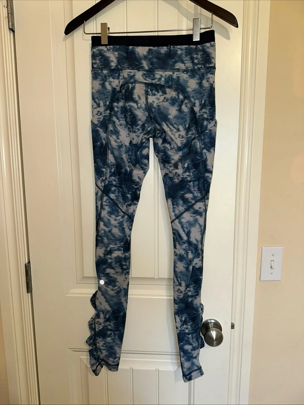 Lululemon Speed Tight III Luxtreme Size 4 Leggings